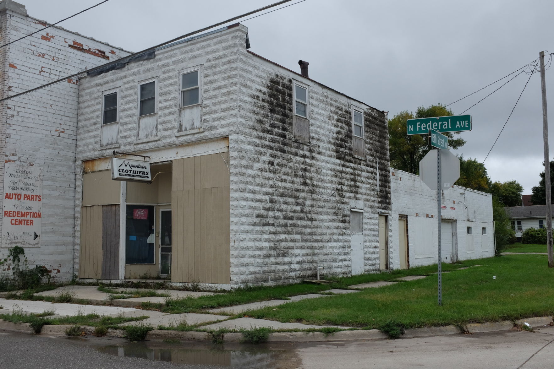 Vacant36.JPG